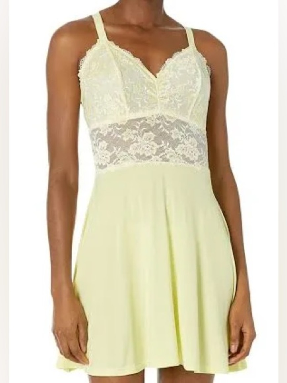 Cosabella Savona Curvy Chemise  w/ G-String in Mignonette/White - Pale Yellow